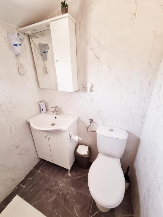 ויר Apartment VI & La Electric Scooters Included מראה חיצוני תמונה