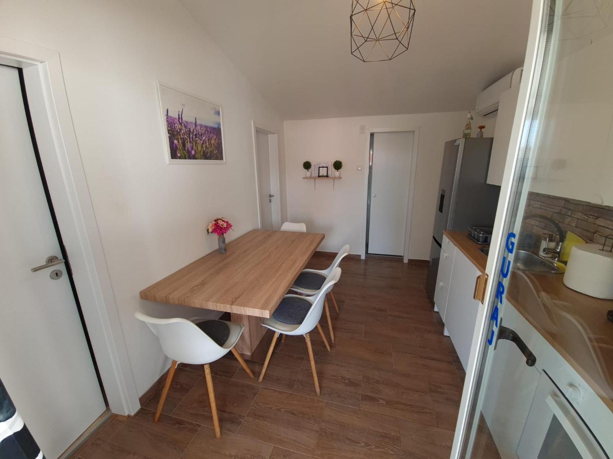 ויר Apartment VI & La Electric Scooters Included מראה חיצוני תמונה